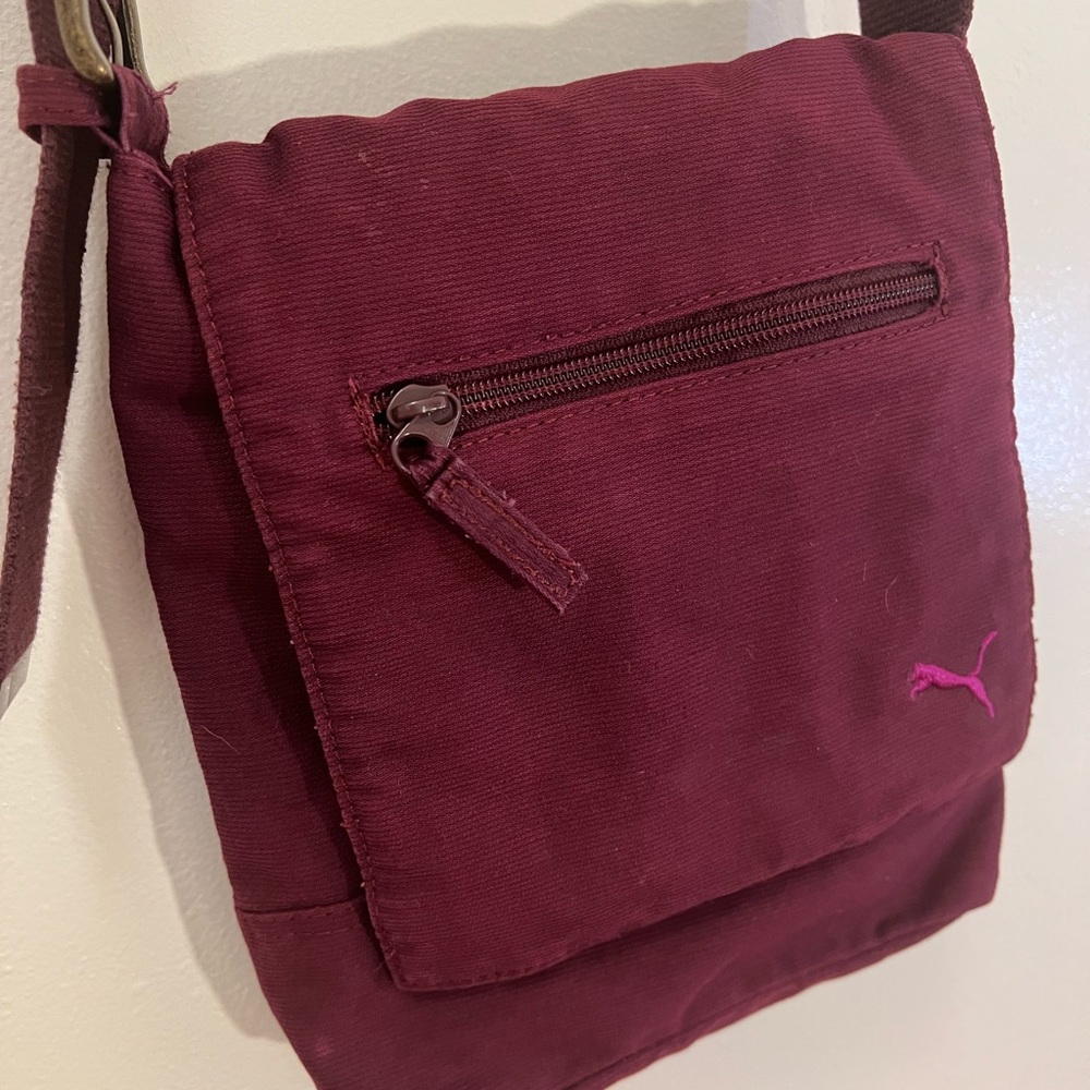 Puma Corduroy Maroon Crossbody Bag Floral Strap Buckle Zipper - Picture 2 of 11